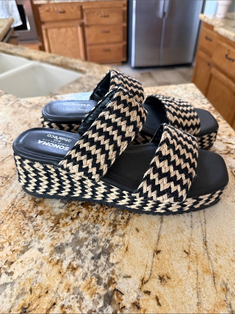 NWOT Sonoma Black and Natural Woven Platform Slide Mules
